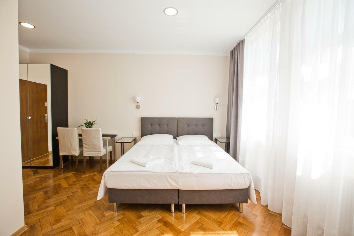 R&b Apartament