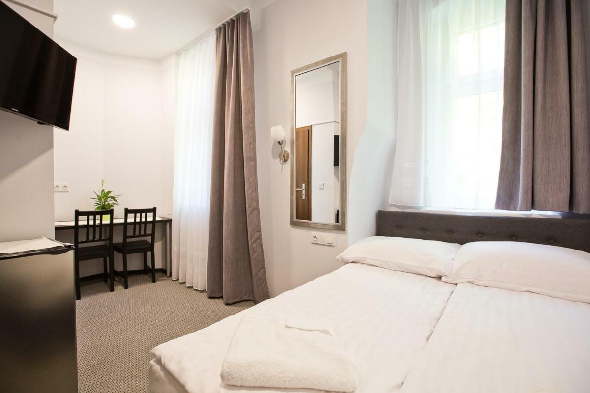 R&b Apartament *